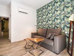 ApartUP Cabanyal Market