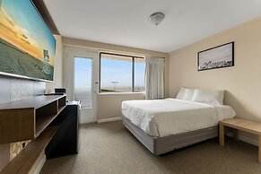 Oceanic Hotel