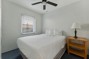 Oceanic Hotel