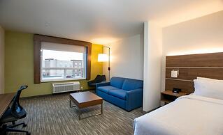 Holiday Inn Express Lethbridge Southeast by IHG