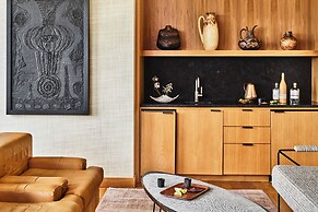 Austin Proper Hotel, a Member of Design Hotels