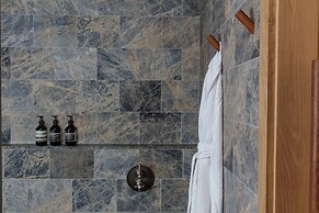 Austin Proper Hotel, a Member of Design Hotels