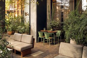 Austin Proper Hotel, a Member of Design Hotels
