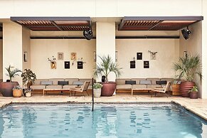 Austin Proper Hotel, a Member of Design Hotels