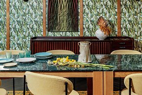 Austin Proper Hotel, a Member of Design Hotels