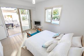 Nirvana Seaside Villa