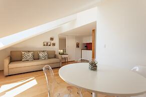 Principe Real Apartment