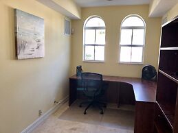 3BR Home wRooftop by Ideal Experience VR