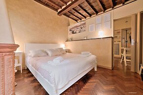 Wine Apartments Florence Trebbiano