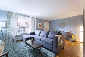 Spacious Apartment in Forest Hill (Free Parking)