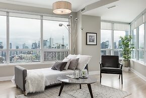 QuickStay - Modern 2-Bedroom Condo, Panoramic City Views