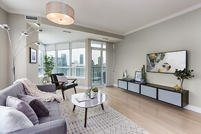 QuickStay - Modern 2-Bedroom Condo, Panoramic City Views