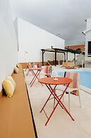 O House Ericeira Hills