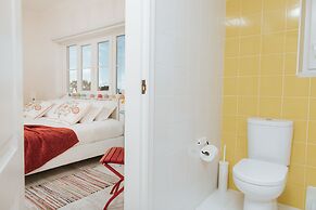 O House Ericeira Hills