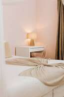 O House Ericeira Hills