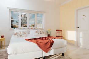 O House Ericeira Hills