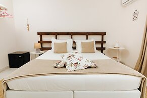 O House Ericeira Hills