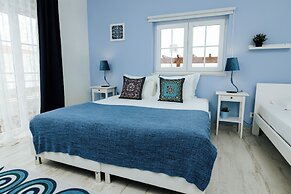 O House Ericeira Hills