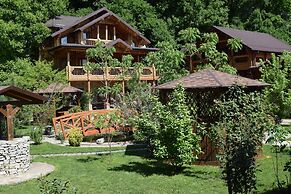 Ryabinovie Busy Guest House