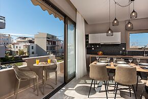 Mirma Luxury Apartment