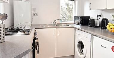 One Bedroom Apartment by Klass Living Serviced Accommodation Coatbridg