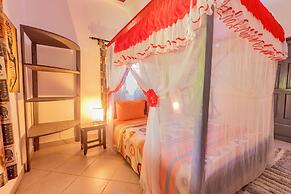 Villa Dora and Holly