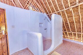 Villa Dora and Holly