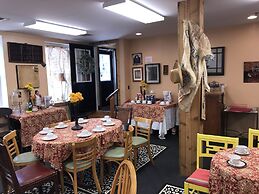 Caldwell Messenger Suites