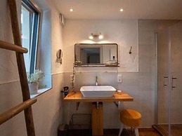 Rochter Apartments