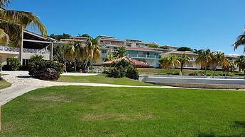 Costa Bonita Beachfront Villas