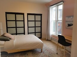 JstLikeHome - Downtown Suites