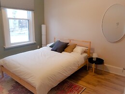 JstLikeHome - Downtown Suites