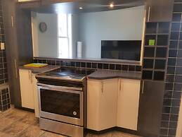 JstLikeHome - Downtown Suites