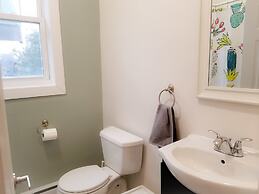 JstLikeHome - Downtown Suites