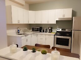 JstLikeHome - Downtown Suites