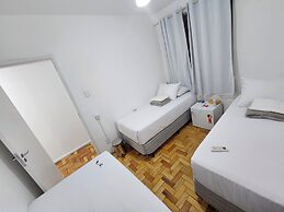 Quarto privativo em condomínio