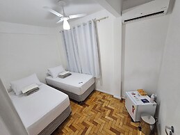 Quarto privativo em condomínio