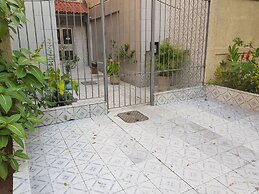 Quarto privativo em condomínio