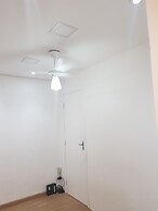 Quarto privativo em condomínio