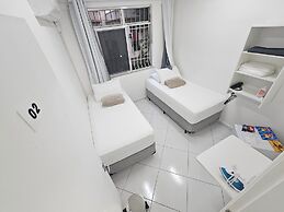 Quarto privativo em condomínio