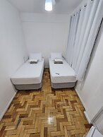 Quarto privativo em condomínio