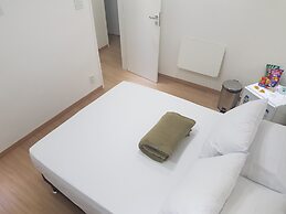 Quarto privativo em condomínio