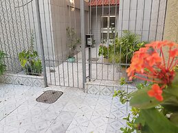 Quarto privativo em condomínio