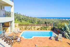 Secret Escape Villa With Heated Pool