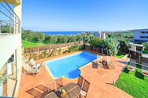 Secret Escape Villa With Heated Pool