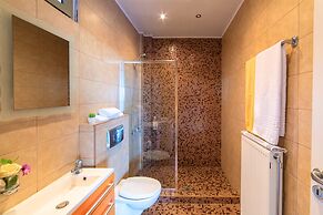 Secret Escape Villa With Heated Pool