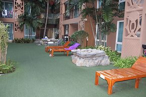 Atlantis Condo Resort by GPS