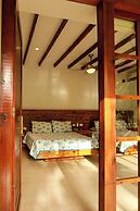 Miraflores Boutique Hotel