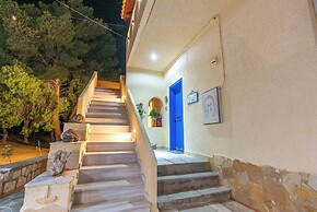 Maistros Studios