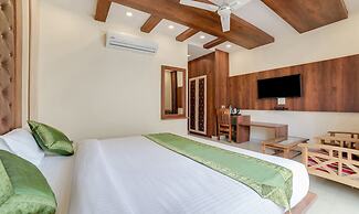 Treebo G K Residency Near Dehradun Railway Station